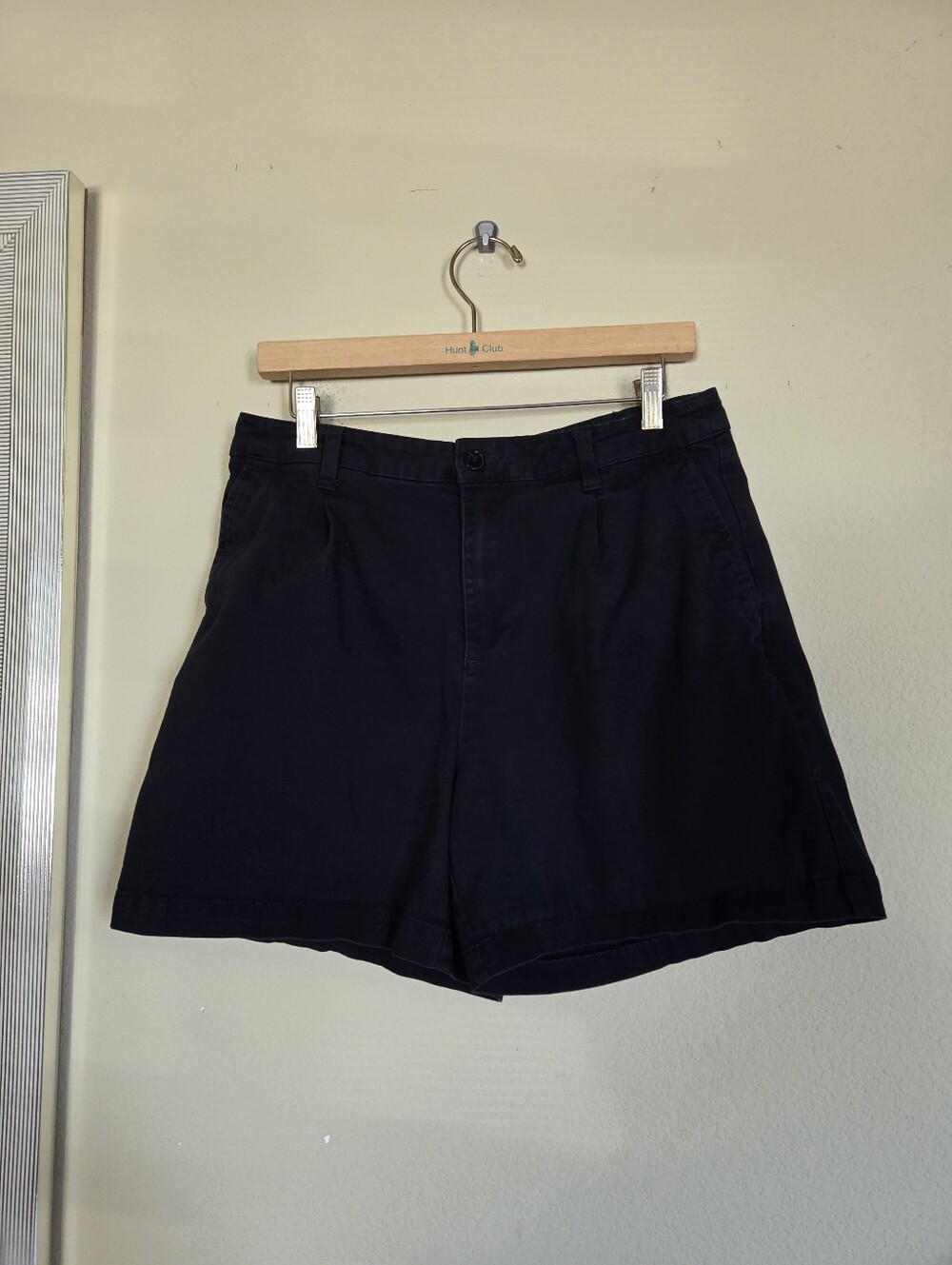 Banana Republic Cotton Pleated Classic Black Women's Shorts